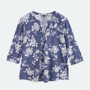 Papermoon Blue and White Women's V-Neck Top